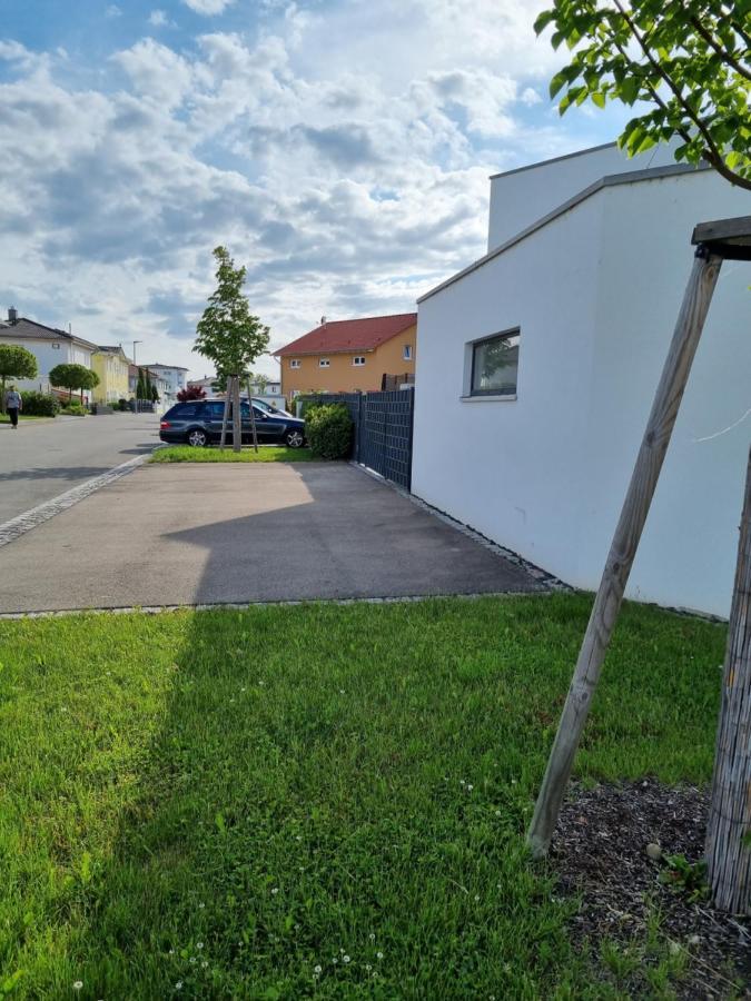 Ella'S Lounge - Besonders Geniessen Apartment Singen Exterior photo